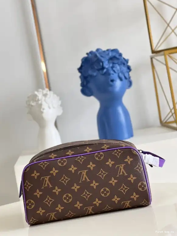 Frstbag ru TOILET POUCH LOUIS VUITTON DOPP KIT 0508